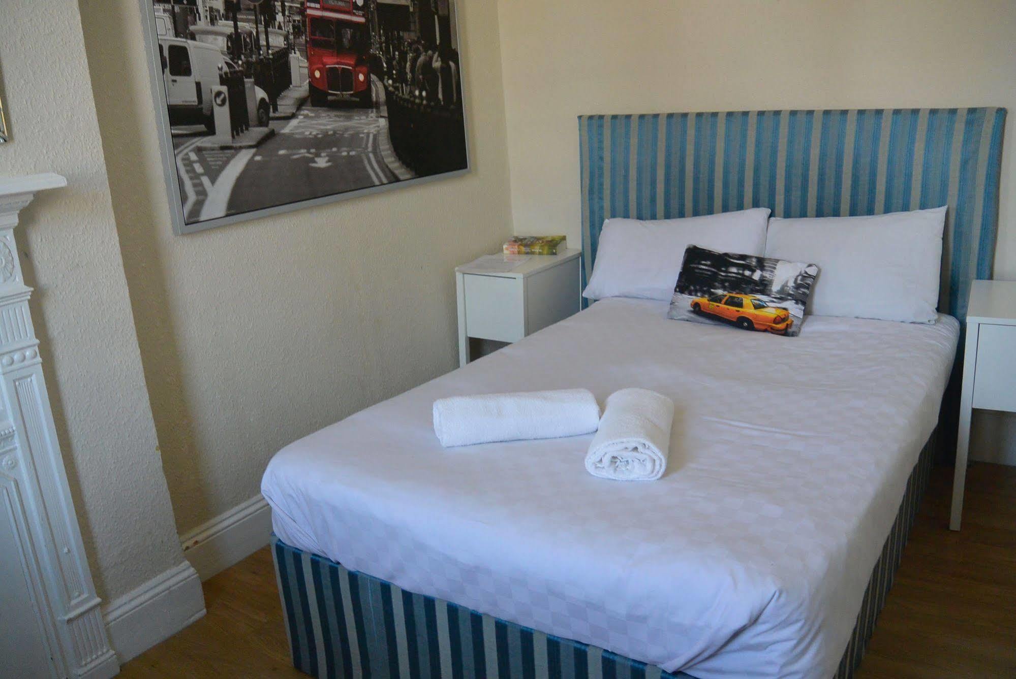 לונדון Cambridge Guesthouse מראה חיצוני תמונה